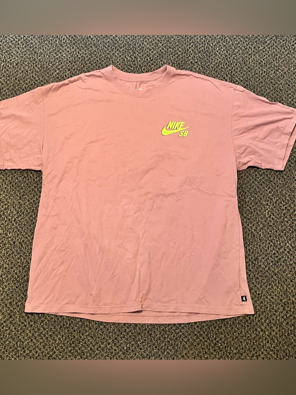 Nike Men's Pink Short Sleeve Tee with Neon Yellow Logo and Spider Graphics
